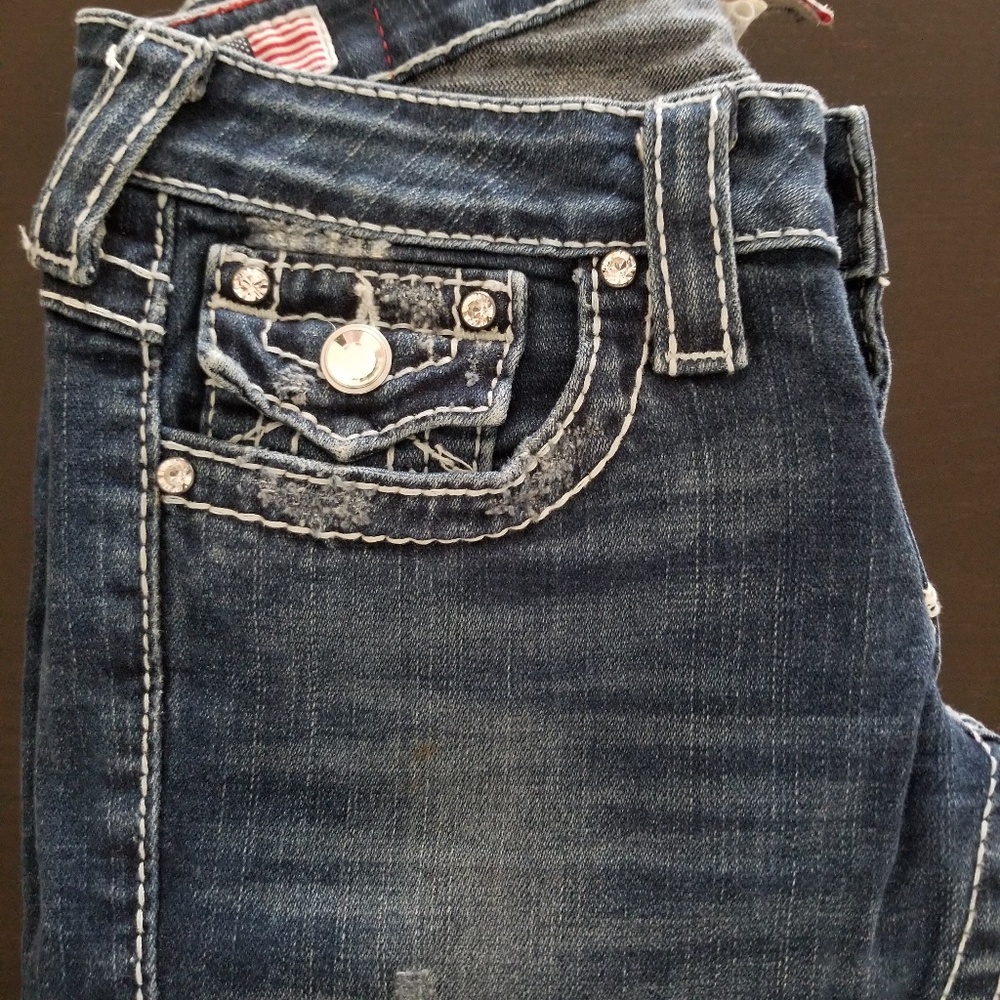 TRUE RELIGION JEANS